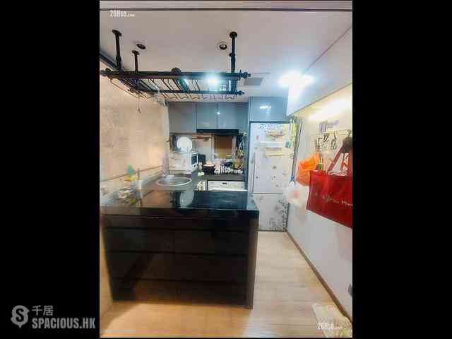 Sheung Wan - Midland Centre 08