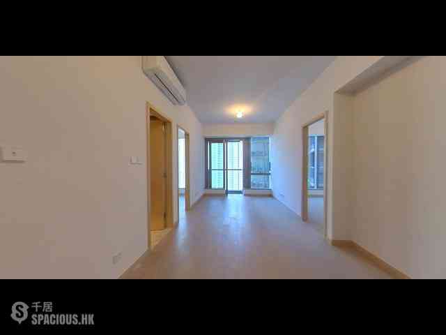 Wong Chuk Hang - The Southside Phase 2 La Marina Tower 2B 01