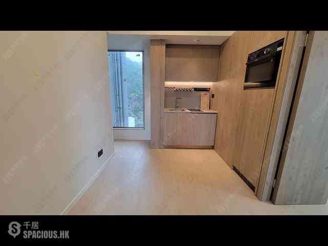 Quarry Bay - Finnie 04