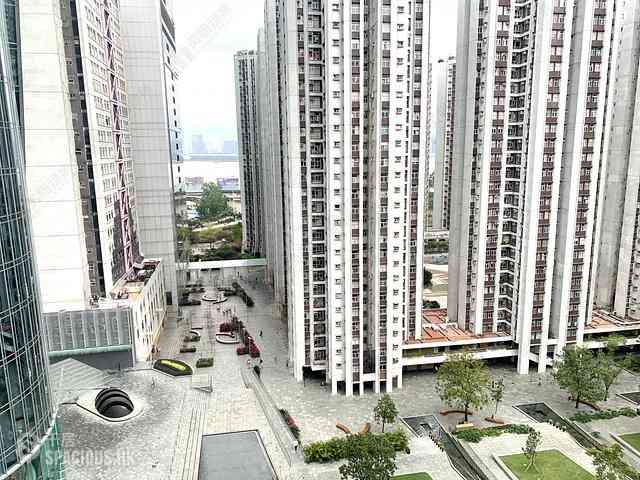 Quarry Bay - Splendid Place 01