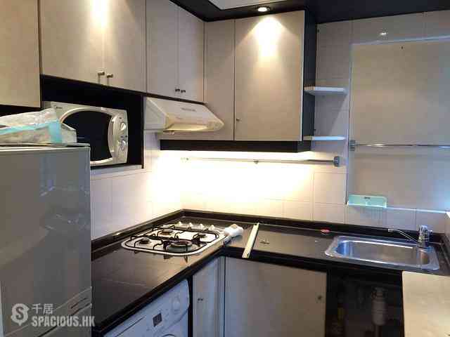 Tseung Kwan O - The Metro City Phase 3 The Metropolis Block 4 04