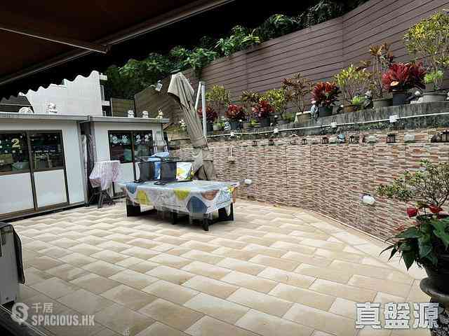 Tai Wai - Richmond Villa Block 3 12