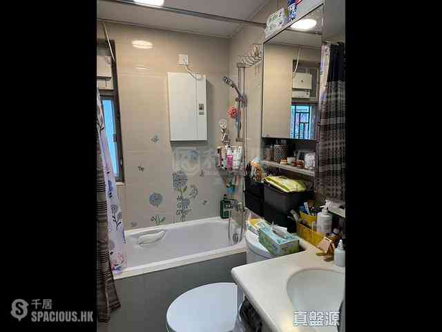 Tai Wai - Richmond Villa Block 3 14