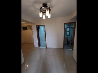 Kennedy Town - Pearl Court 03