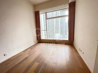 Mid Levels Central - The Morgan 19