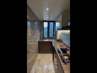 Wong Chuk Hang - The Southside Phase 3B Blue Coast Tower 2A 08