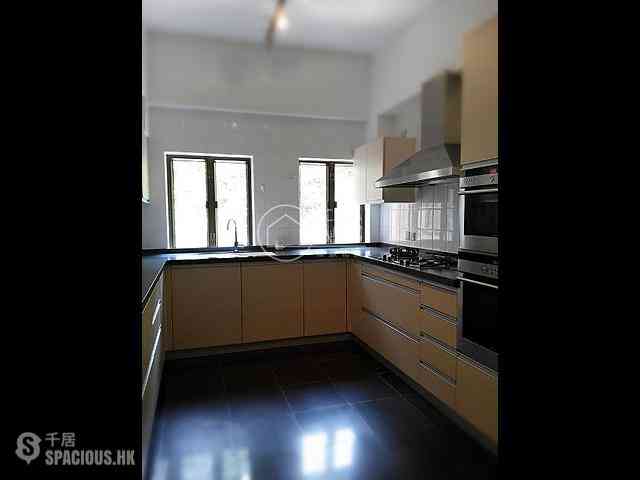 Mid Levels Central - Grenville House 04