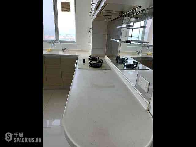 Tung Chung - Caribbean Coast Phase 4 Crystal Cove Tower 15 03