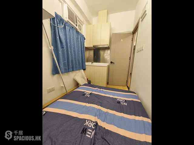 Mong Kok - Kin Wong Mansion Phase 2 02
