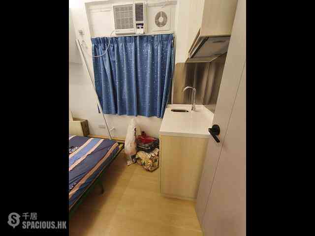 Mong Kok - Kin Wong Mansion Phase 2 03