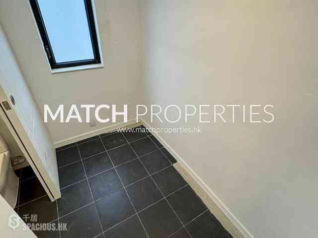 Central - 17-21 Gough Street 10
