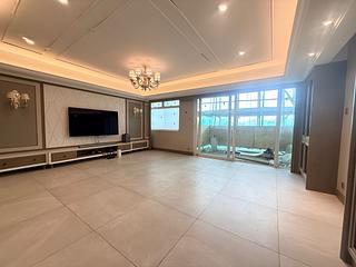 Mid Levels West - Hong Kong Garden 03