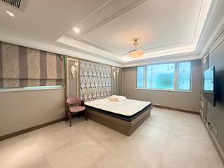Mid Levels West - Hong Kong Garden 05