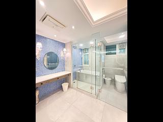 Mid Levels West - Hong Kong Garden 16