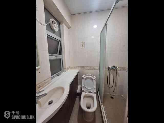 Wan Chai - Pao Woo Mansion 06