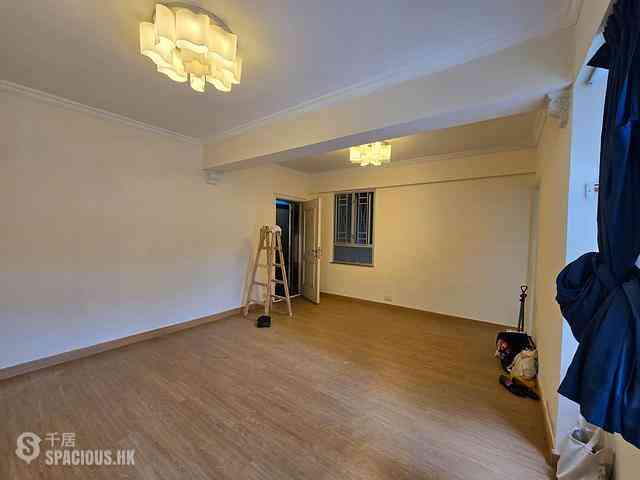 Causeway Bay - Lockhart House 01