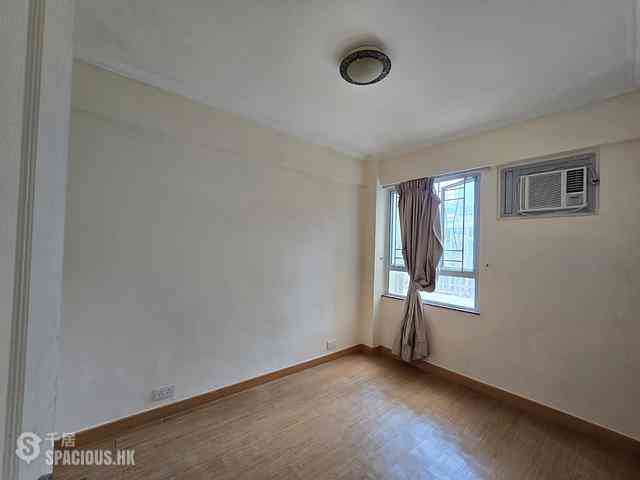 Causeway Bay - Lockhart House 04