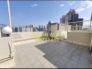 Ho Man Tin - Yee King Building 04