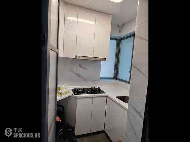 Tiu Keng Leng - Ocean Shores Phase 2 Block 8 04