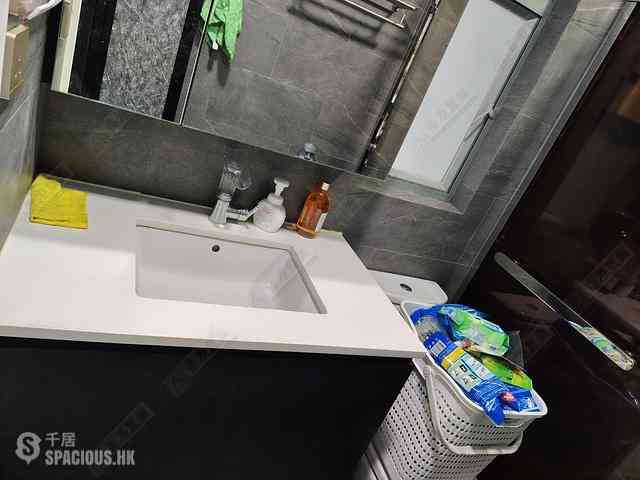 Tiu Keng Leng - Ocean Shores Phase 2 Block 8 06