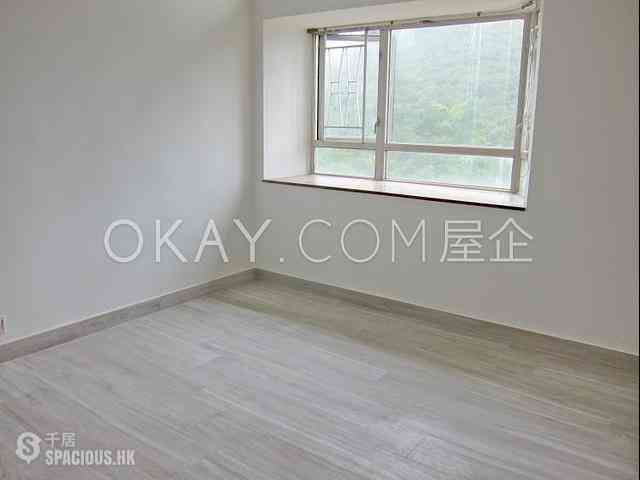 Ap Lei Chau - South Horizons Phase 4 The Oasis 06
