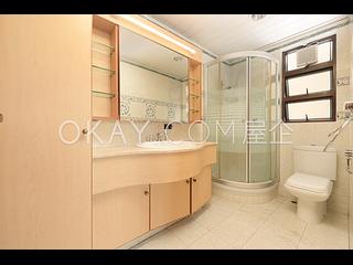 Pok Fu Lam - Baguio Villa 17