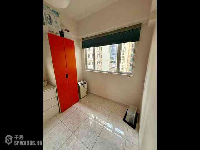 Wan Chai - Wealthy Mansion 11