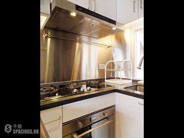 Sheung Wan - Midland Centre Block B 07