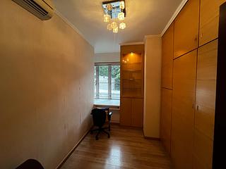 Mid Levels Central - Tregunter Tower 3 09
