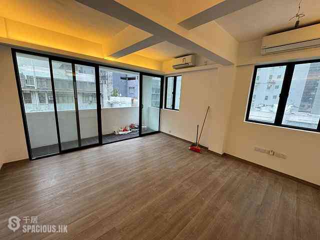 Central - 17-21 Gough Street 05