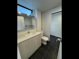 Central - 17-21 Gough Street 12