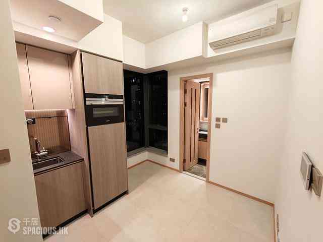 Sai Ying Pun - 9, Eastern Street 04