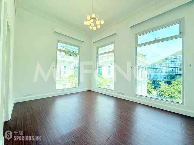 Repulse Bay - 110, Repulse Bay Road 15