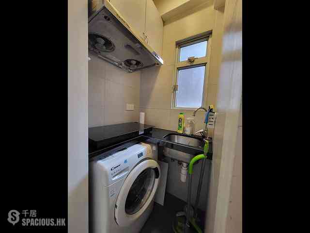 Sai Ying Pun - 84-84A First Street 07