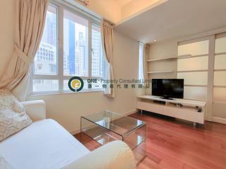Sheung Wan - On Wing Building 02