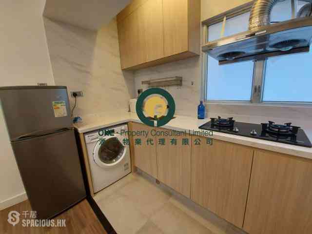 Kennedy Town - Shun Fai Building 02