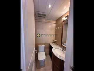 Shek Tong Tsui - One South Lane 04