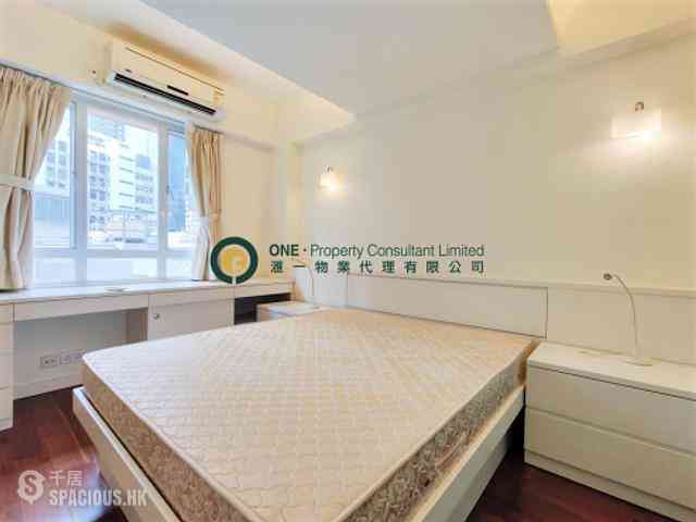 Sheung Wan - On Wing Building 05