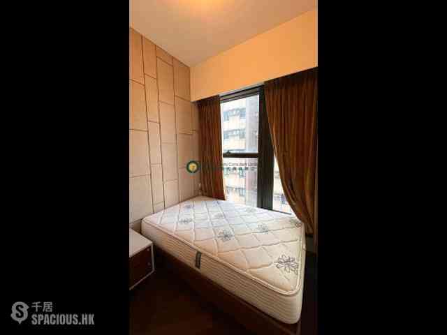Shek Tong Tsui - One South Lane 07
