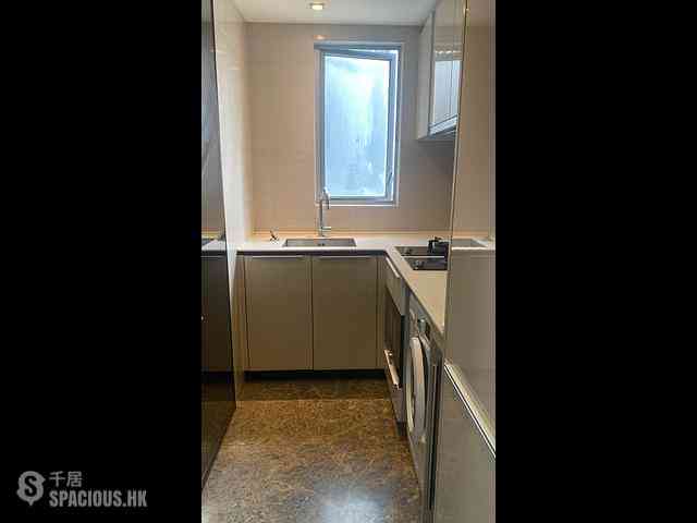 Tung Chung - Century Link Phase 1 Tower 5A 01