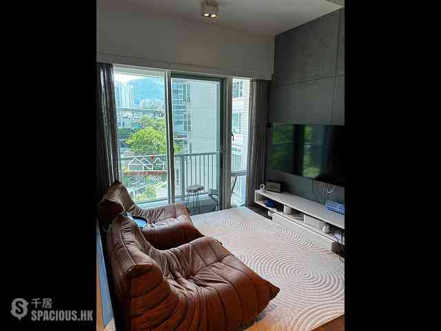 Tung Chung - Coastal Skyline Phase 4 Le Bleu Deux Block 2 03