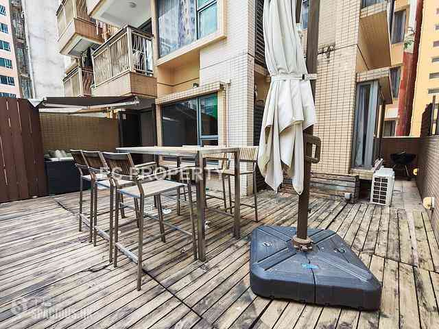 Wan Chai - The Morrison 03