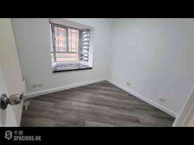 Quarry Bay - Wah Shun Gardens 04