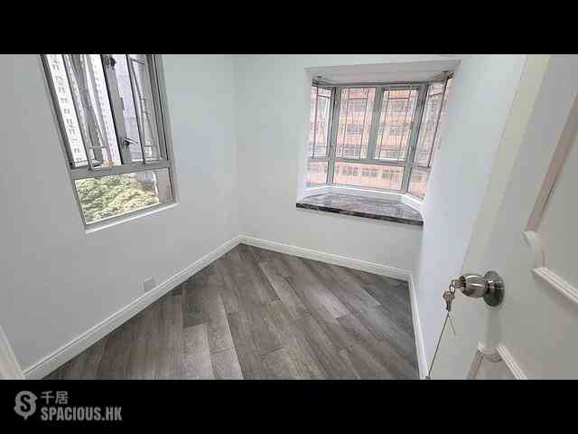 Quarry Bay - Wah Shun Gardens 06