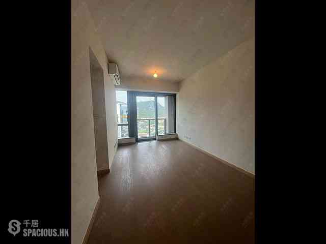 Wong Chuk Hang - The Southside Phase 2 La Marina Tower 1A 04