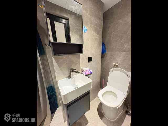 Cheung Sha Wan - Wing Ning Building Block A 09