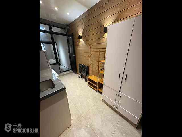 Cheung Sha Wan - Wing Ning Building Block A 05