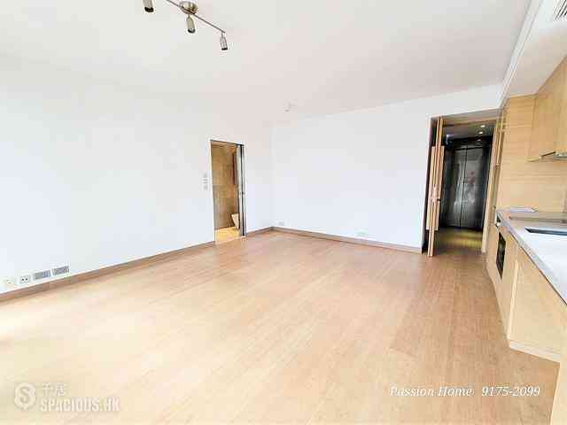 Wan Chai - 5, Star Street 06