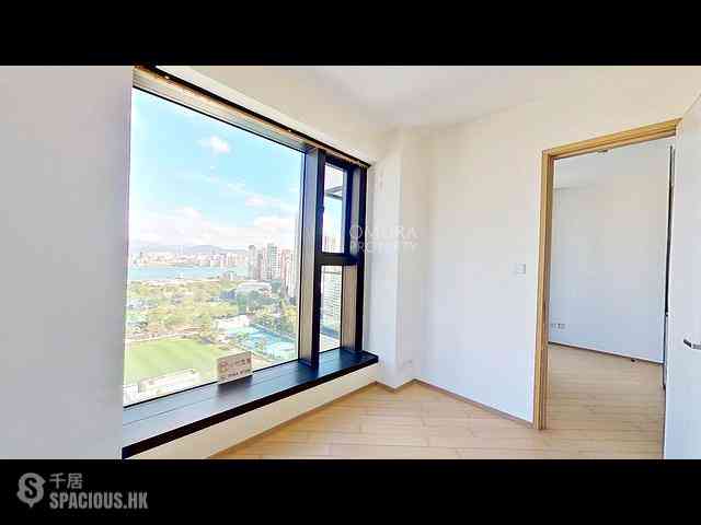 Tai Hang - Coho 12