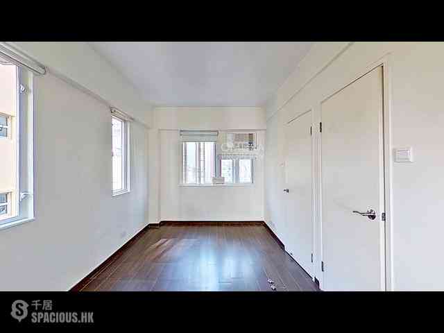 Causeway Bay - Hon Man Mansion 10